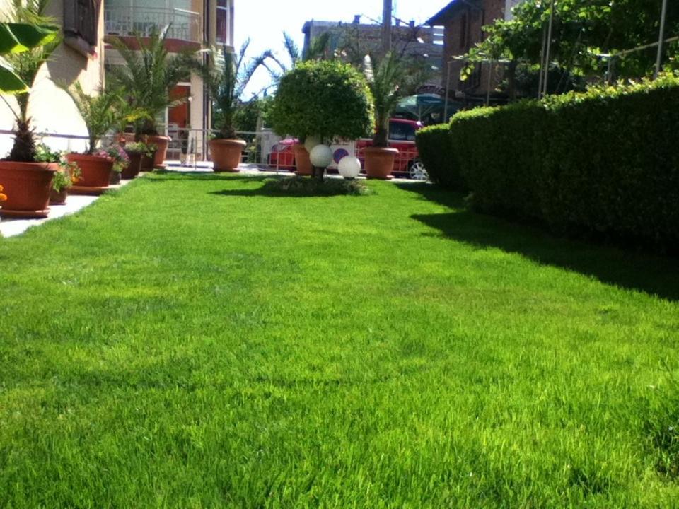 Family Hotel Deja Vu Ράβντα Εξωτερικό φωτογραφία